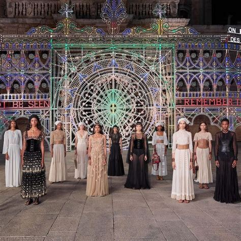 dior in puglia|Christian Dior Celebrates Lecce, Italy with Cruise 2021 .